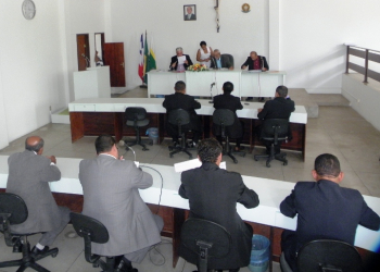 Câmara de Santaluz  realiza duas primeiras sessões extraordinária no mesmo dia