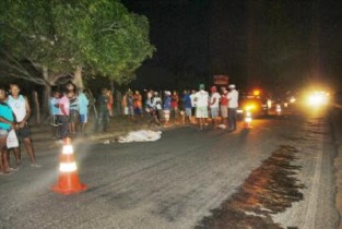 colisão na BA 120 Ipecaetá