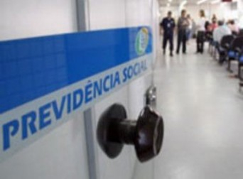 Servidora do INSS e filho são condenados por comercializar benefícios em Paulo Afonso