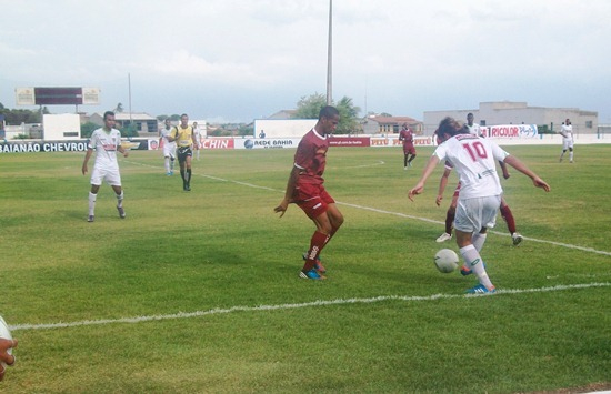 Jacuipense amarga derrota para o Fluminense na estreia do Baianão em casa