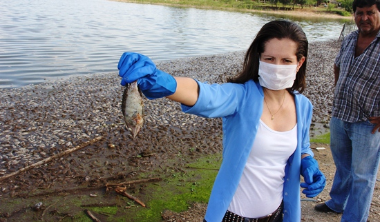 Juliana disse que ha risco de toda população de peixe morrer.