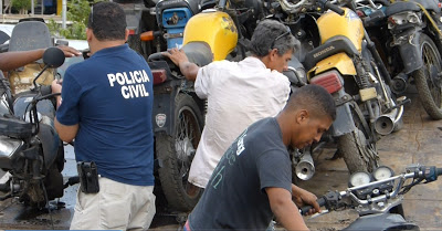 Santo Estevão: Polícia estoura desmanche de moto