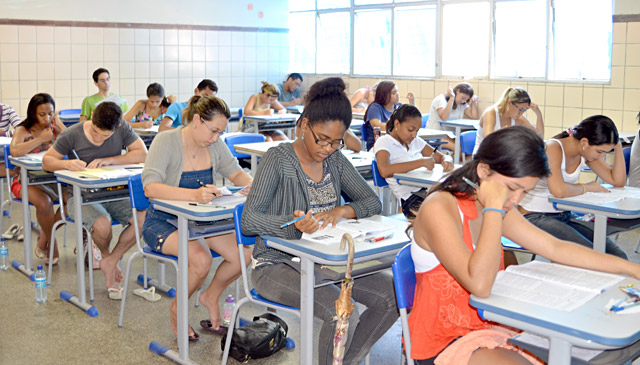 Vestibular UNEB – Organização e clima de tranquilidade marcam 1º dia de provas