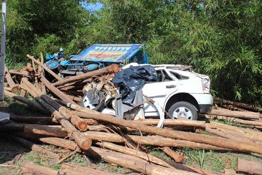 Acidente provoca três mortes em Mata de São João