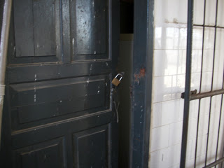 Coité: depósito é arrombado e material da LCF é furtado no estádio ACM