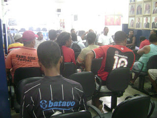 Duas equipes desistem de disputar o Super Campeonato Serrinhense 2013