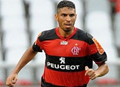 Wallace estreia jogando pelo Flamengo que vence o Nova Iguaçu pelo Campeonato Carioca
