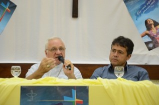 alex e o bispo dom ottorino