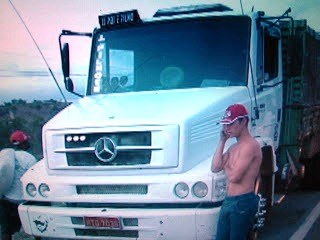 Caminhoneiro de Irecê é assassinado na presença da mãe e irmã em Feira de Santana