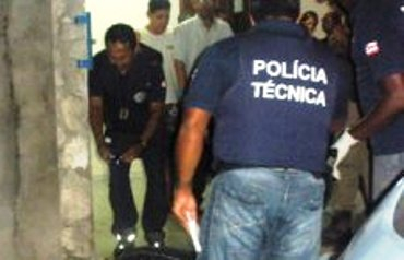 Feira de Santana:  duas pessoas são assassinadas por homens em moto