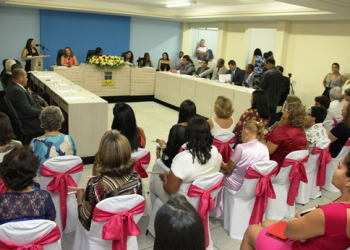 Sessão solene e muitas homenagens no Dia Internacional da Mulher