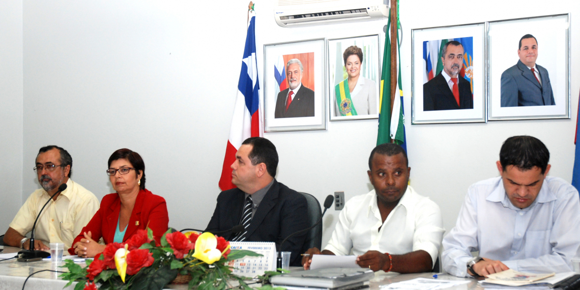 Câmara realiza sessão especial para definir horário de funcionamento do comércio