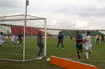 Baianão 2013: Bahia de Feira fica apenas no empate diante do Juazeiro Social Clube