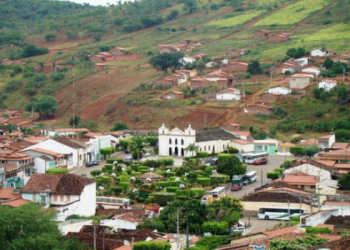 Abrir bar na sexta-feira santa em Baixa Grande resulta em multa