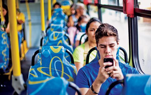 Wagner sanciona lei que proíbe “DJ de buzu” em ônibus intermunicipais