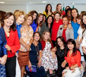 Governo anuncia programa de R$ 265 mi para atender mulheres vítimas de violência