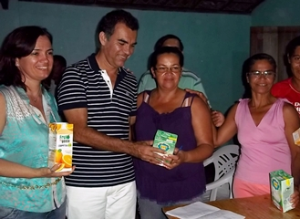 Começou a distribuição de leite e suco em 107 comunidades de Coité