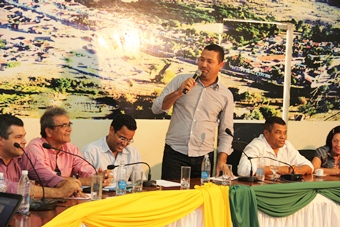 Osni Cardoso, prefeito de Serrinha, é o novo presidente do CONSISAL