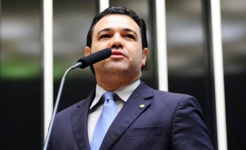 Presidente da Câmara diz que decisão sobre pastor na Comissão de Direitos Humanos sai até terça, 26