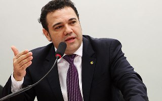 PSC decide manter Feliciano na presidência da Comissão de Direitos Humanos