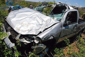 Comerciante capota veículo e morre no trecho Monte Santo/Euclides da Cunha