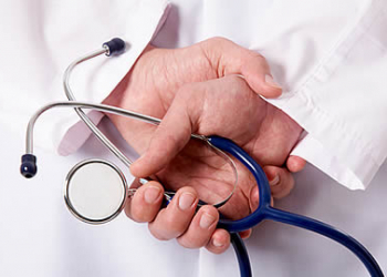 Médicos do estado iniciam greve em 20 de março, anuncia presidente de sindicato