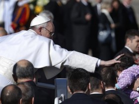 vaticanomissapapa-1