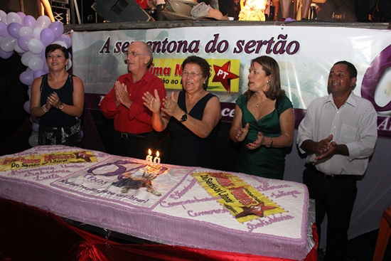 Cicero Dantas I – Mais de dez mil pessoas e três dias de festa para comemorar os 60 anos da deputada Fátima Nunes