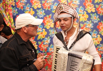 Teofilândia – Luiz Gonzaga é lembrado em filme e show de Chambinho do Acordeom no encerramento da festa de emancipação