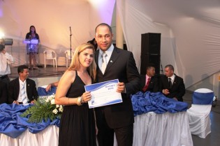 Destaque 2012 - CDL Coité -06-04-13 (Casa dos Noivas Dona Zinda)