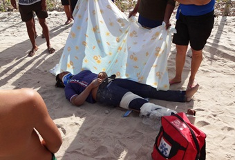 Duas estudantes ficam feridas em colisão envolvendo carro e moto em Coité