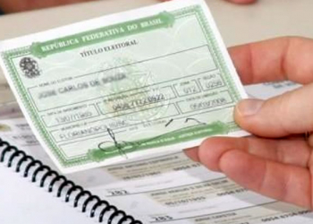 Eleitor que não votou nas últimas eleições deve justificar ausência até hoje, 25