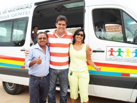 577584_151728148341853_820333156_n