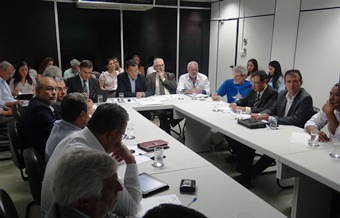 Comitê amplia diálogo com municípios e sociedade civil