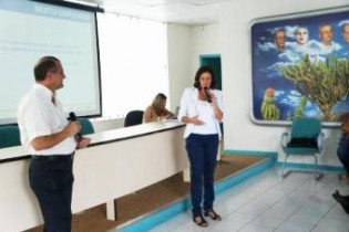 evento de educação em valente.2