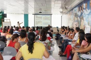 FNDE promove monitoramento e capacitação sobre programas federais na cidade de Valente