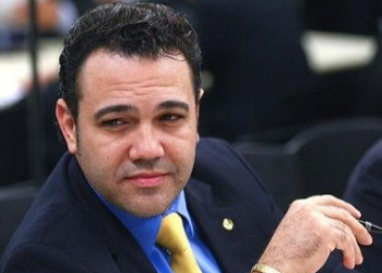 Mais polêmcia à vista: Feliciano põe em pauta ‘cura gay’ e criminalização da heterofobia