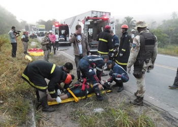 Acidente com ônibus no Sul da Bahia deixou 10 mortos dentre eles, o motorista