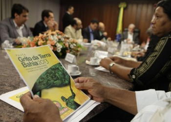 Governo recebe pauta de reivindicações do Movimento Grito da Terra Bahia