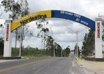 Nordestina I – 28 metros de bolo,inaugurações e esperança nos diamantes para comemorar 28 anos de emancipação
