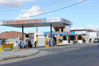 Ousadia: bandido sozinho assalta posto e restaurante em Conceição do Coité