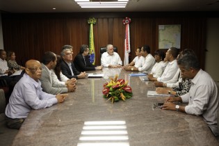 reunião de wagner com sindicatos