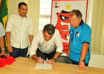 Crianças de Juazeiro serão contempladas com o projeto “Escola de Futebol Zico 10”