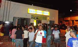 Bandidos explodem caixa eletrônico do Banco do Brasil de Mirangaba