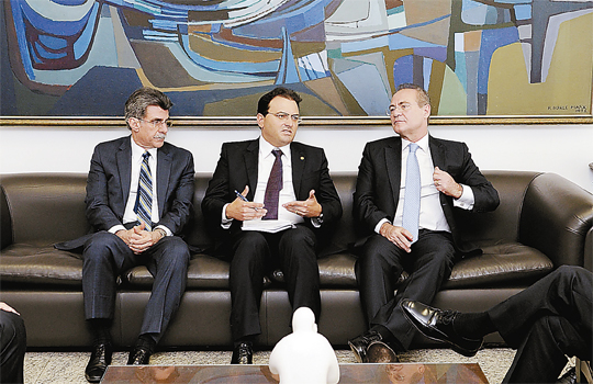 Plebiscito é confirmado pelo governo, mas não define regras de aplicação