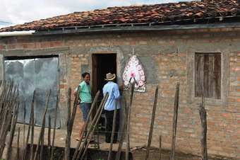 Jovem morre aos 24 anos e familiares acreditam que o motivo foi uma dieta a base de vinagre para emagrecimento