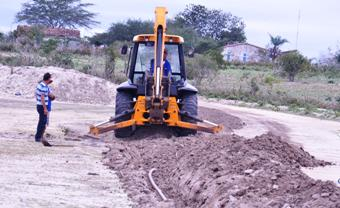 Reabertura do estádio e expansão do abastecimento de água abrem a semana do aniversário de emancipação política