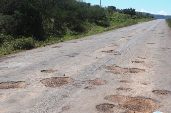 Rodovia Monte Santo/Euclides da Cunha entre as piores da Bahia