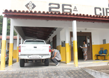 Proprietários de veículos devem ficar atentos à nova portaria do DETRAN; muitos precisam ser vistoriados para receber o licenciamento