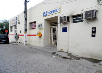 Bando assalta Agência dos Correios de Cansanção